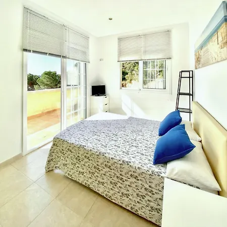 Charming In With Private Pool *
